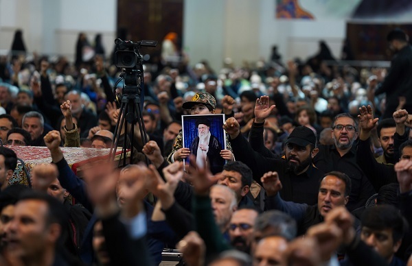 مراسم بزرگداشت شهادت رهبر انقلاب در حرم مطهر شاهچراغ