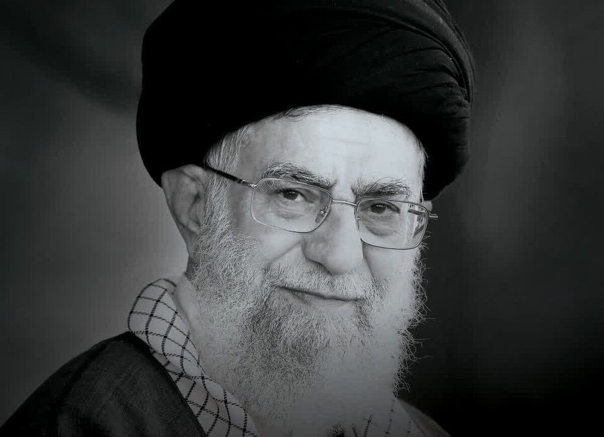 خون مطهر شهید، درخت انقلاب را آبیاری خواهد کرد