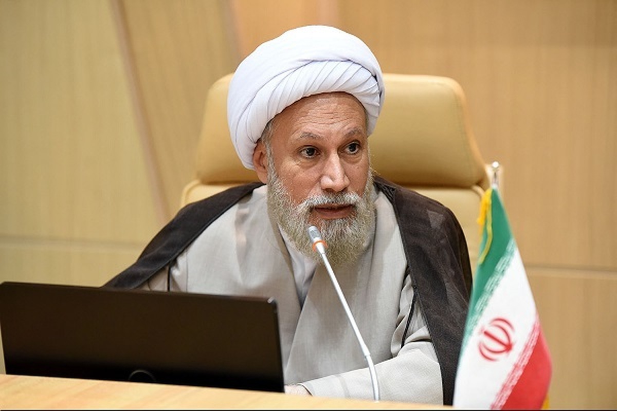 رهبر جدید انقلاب خورشید فروزان دیگری در عرصه امامت است