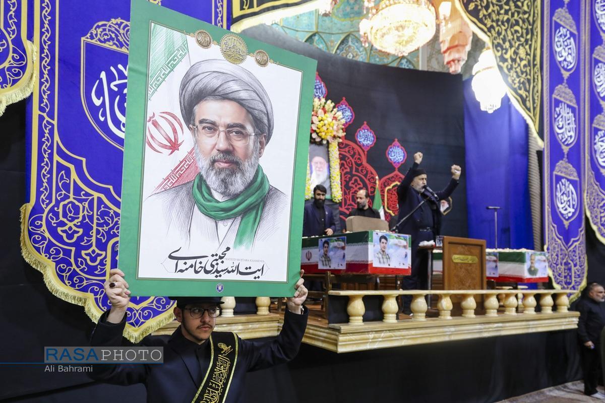 فقط دستِ خداوند مهربان عوض شد؛ همین!