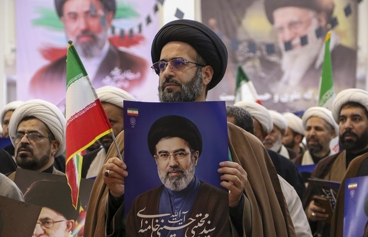 پیام رهبر معظم انقلاب، توطئه‌های دشمن را شکست داد