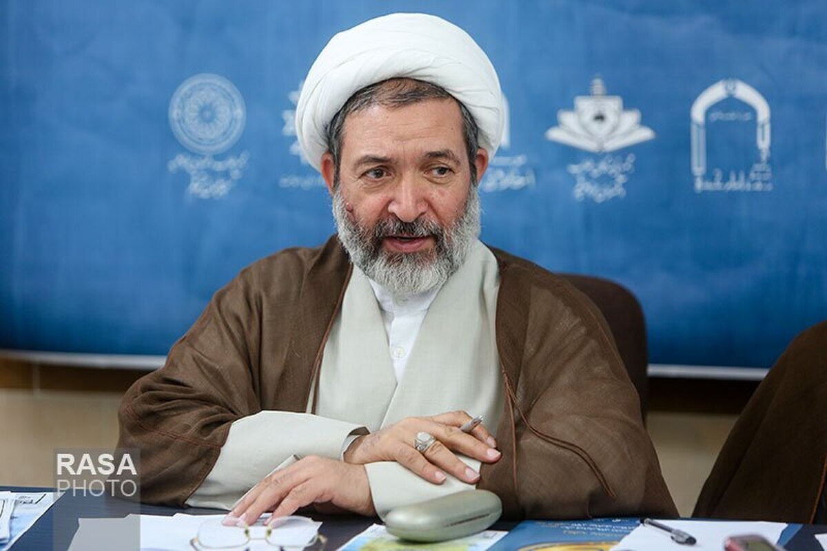 انقلابی که مردم پای آن ایستادگی می کنند، شکست نخواهد خورد/ حضور در صحنه و موشک ها چهارشنبه سوزی اسرائیل را رقم زد