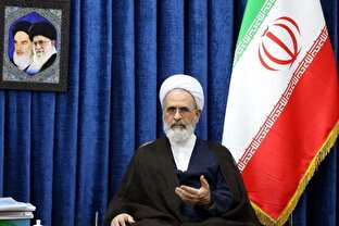 توسعه صادرات و سرمایه‌گذاری کلید حل مشکلات اقتصادی کشور است