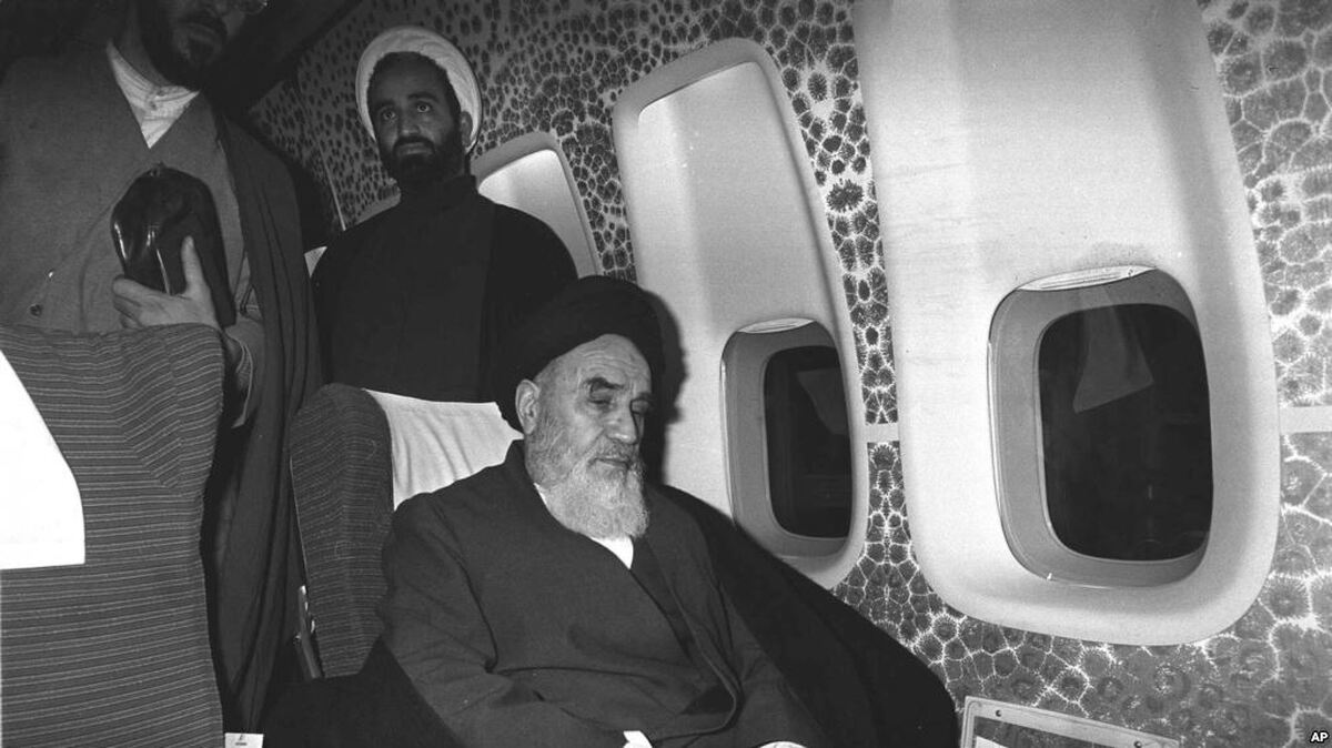 پرواز انقلاب؛ اوج خطر، اوج توکل