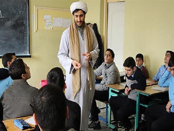 از حجره تا روستا؛ وقتی طلاب برای مردم جان می‌گذارند