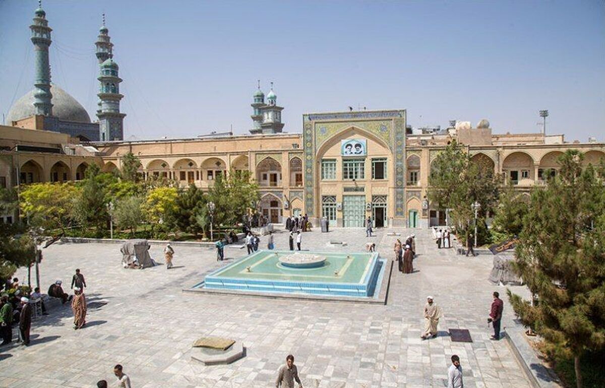 الگوی حوزه تراز انقلاب اسلامی با رویکرد رسانهای؛ بازخوانی، بازآفرینی، بازسازی