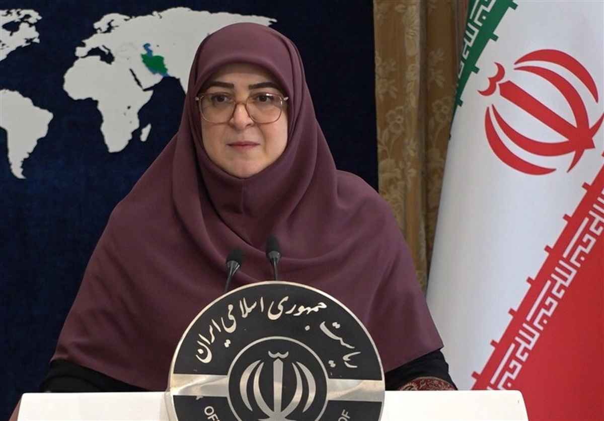 فقط درباره موضوع هستهای با حفظ خط قرمزها گفتوگو میکنیم
