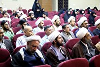 گردهمایی طلاب و روحانیون حوزه علمیه فارس همزمان با انتشار بیانیه رهبر انقلاب