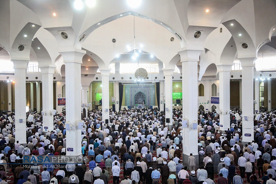 انتظار رهبری؛ حوزه تمدن ساز است