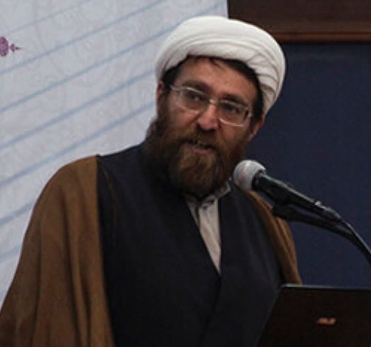 حجت الاسلام نقده دوزان اصفهانی درگذشت