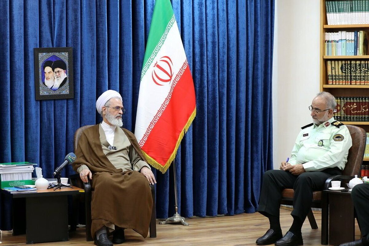 قدردانی آیت الله اعرافی از همکاری فراجا در برگزاری همایش یکصدمین سالگشت بازتأسیس حوزه علمیه قم