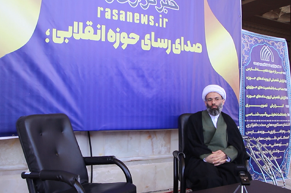 گزارشی از حضور خبرگزاری رسا استان فارس در نمایشگاه دستاوردهای حوزه علمیه
