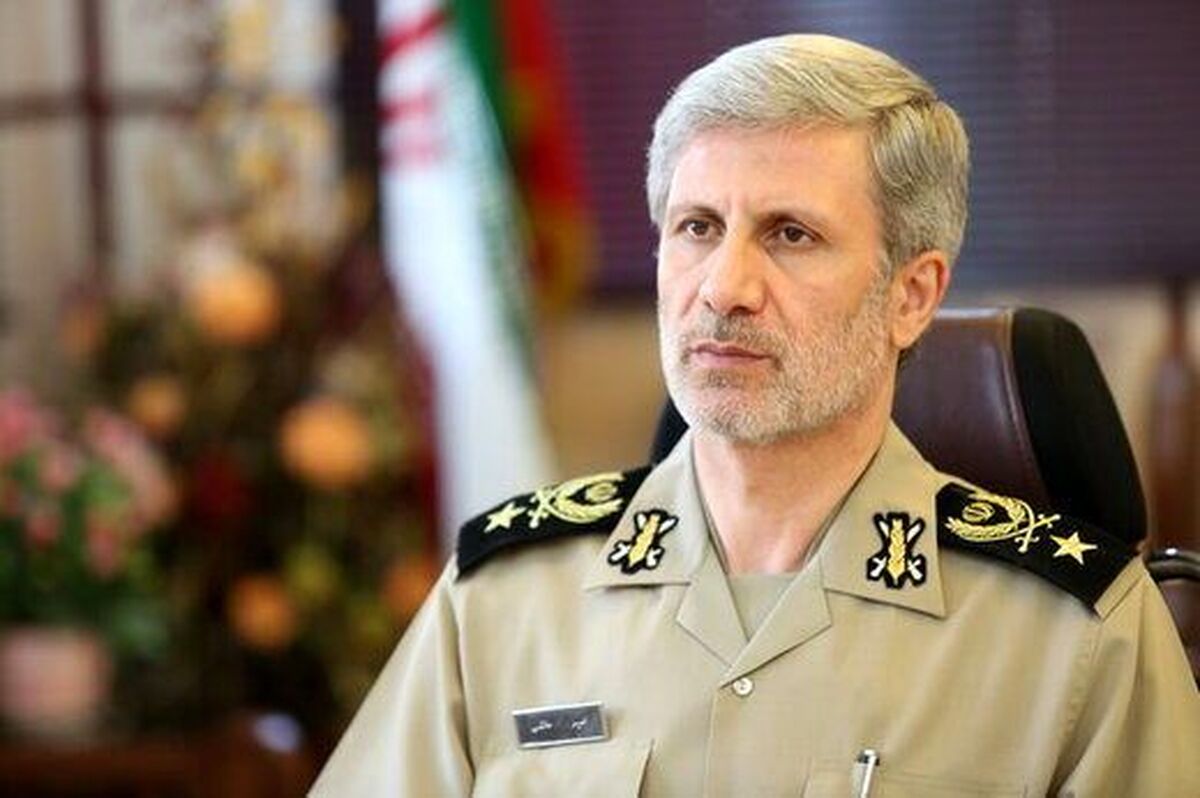 امیر سرلشکر حاتمی فرمانده کل ارتش شد