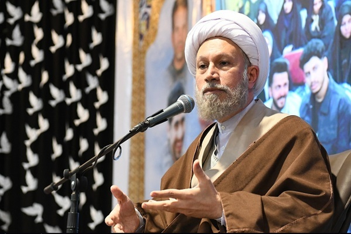 ما با الهام از مکتب سیدالشهدا با رژیم صهیونیستی مبارزه می کنیم