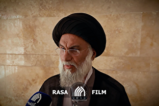 اهانت به مرجعیت شیعه اهانت به اساس اسلام است