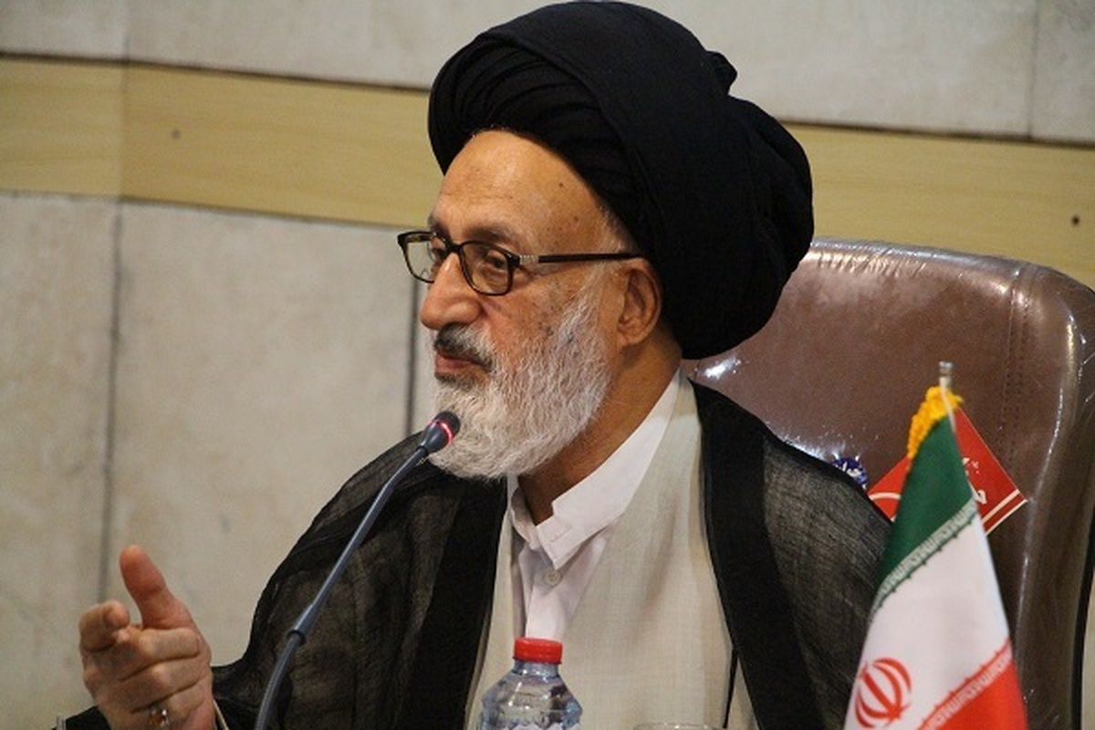 کیفی سازی حوزه های علمیه مورد توجه باشد