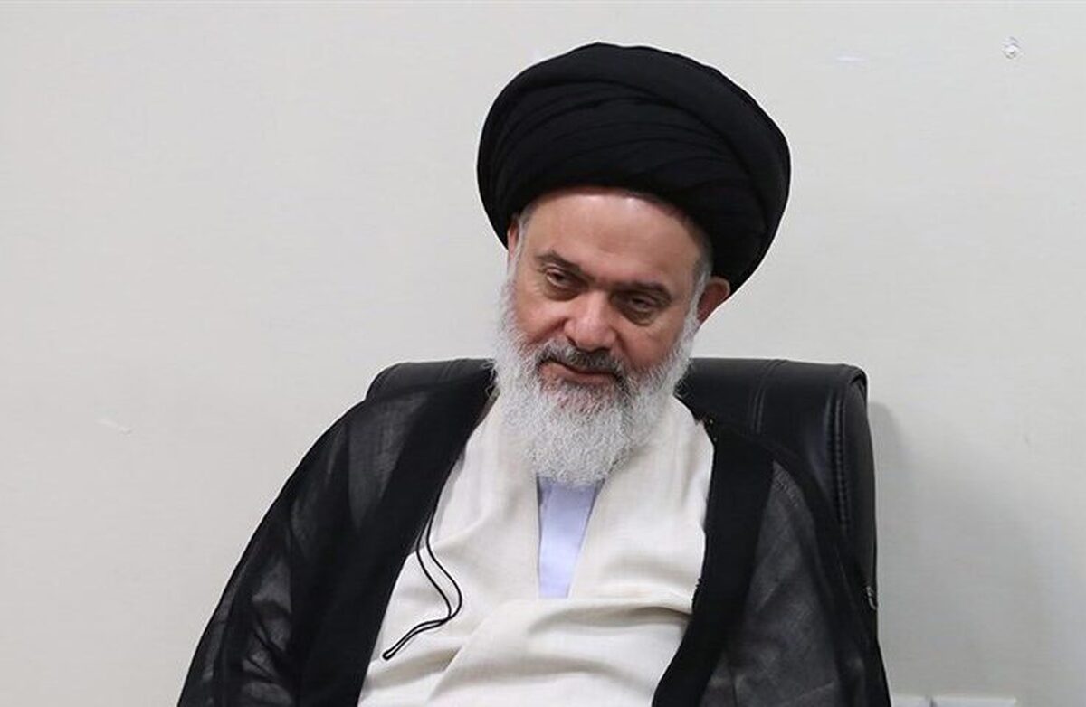 پیام تسلیت آیت الله حسینی بوشهری در پی درگذشت حاج حسین معینی‌پور