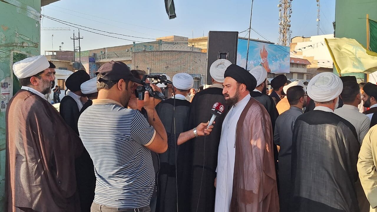 طلاب حوزه علمیه نجف: مقام مرجعیت خط قرمز ماست