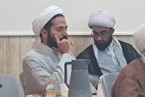 تاریخ حوزه و رهبران شیعه جریان‌مند و پیوسته است