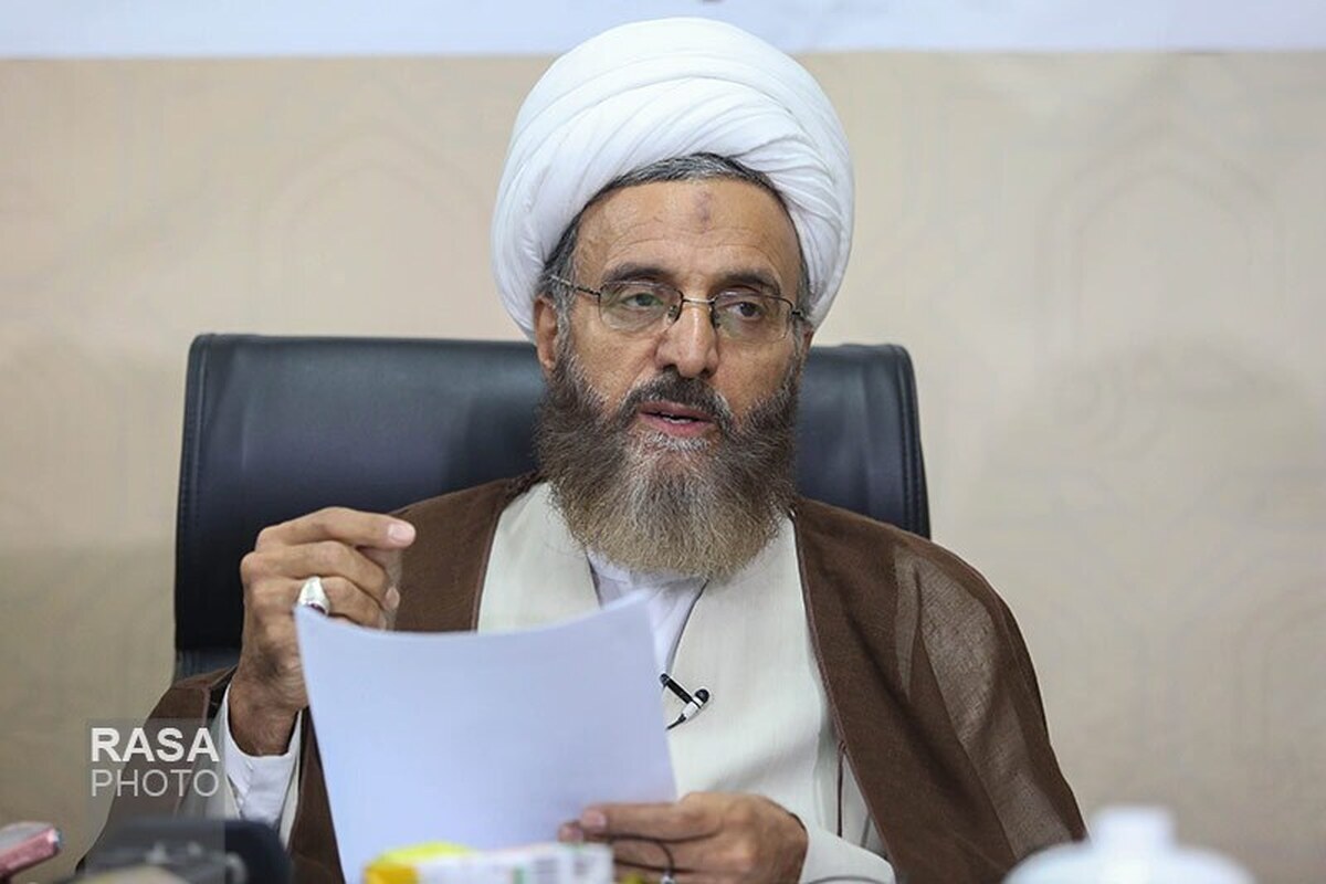 تقدیر علماء اساتید و نهادهای حوزوی از فتوای تاریخ مراجع تقلید در حمایت از رهبر معظم انقلاب