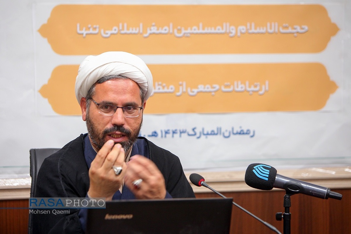 تقدیر علماء اساتید و نهادهای حوزوی از فتوای تاریخ مراجع تقلید در حمایت از رهبر معظم انقلاب/تکمیل نیست
