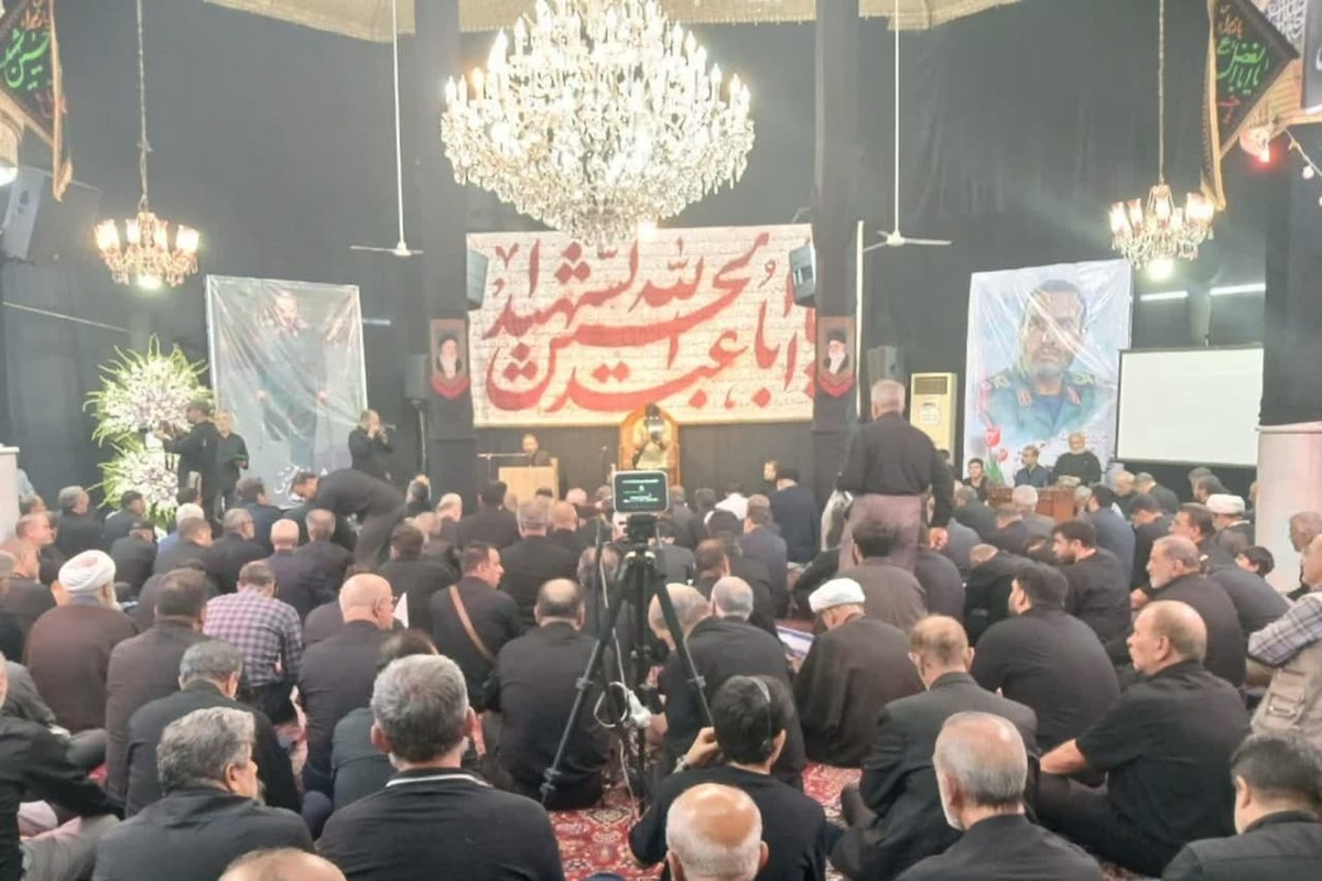 مراسم بزرگداشت سرلشکر شهید حاج حسن محققی در مسجد شهدای تهران برگزار شد