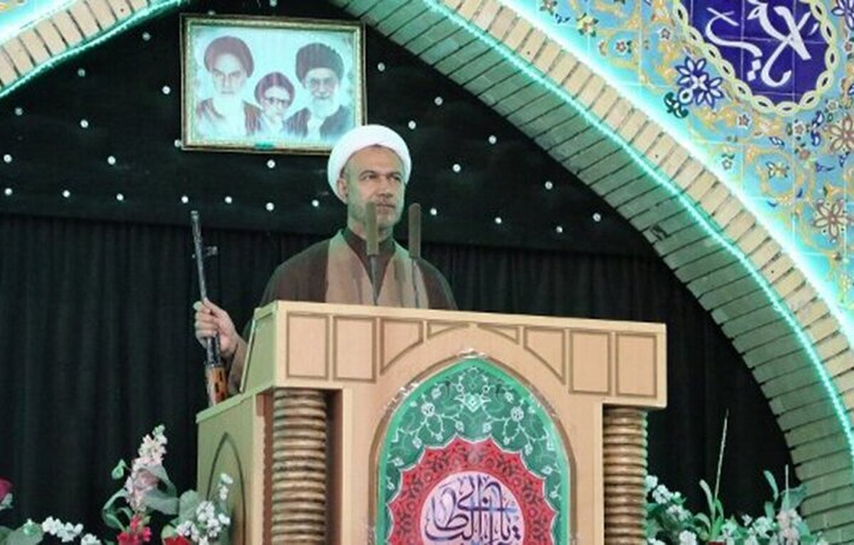 ملت ایران اهانت به مرجعیت و رهبری را تحمل نمی کند