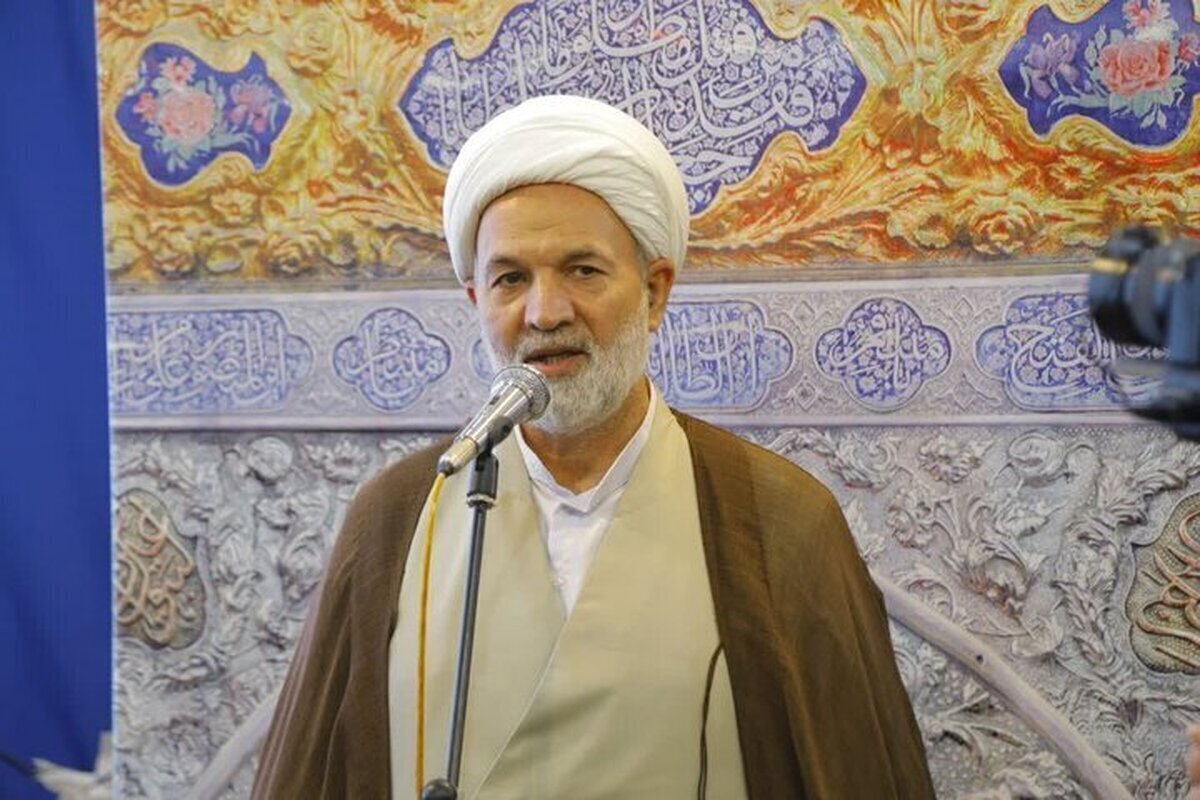 مرجعیت شیعه خط قرمز امت اسلامی است/ دشمنان با احساسات ملت ایران بازی نکنند