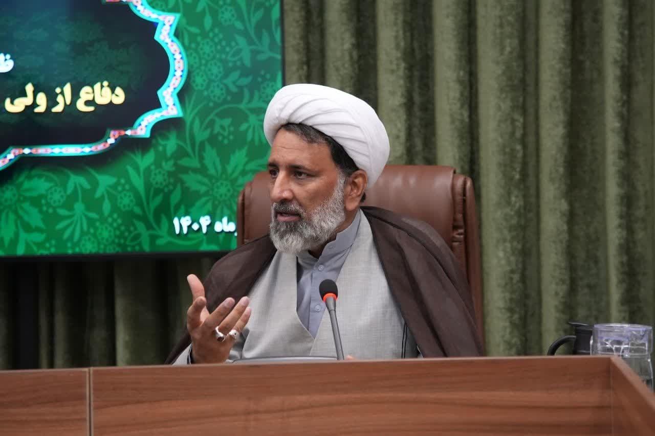 گزارشی از همایش «ظرفیت‌های فقه برای دفاع از ولی‌امر مسلمین و جامعه اسلامی»