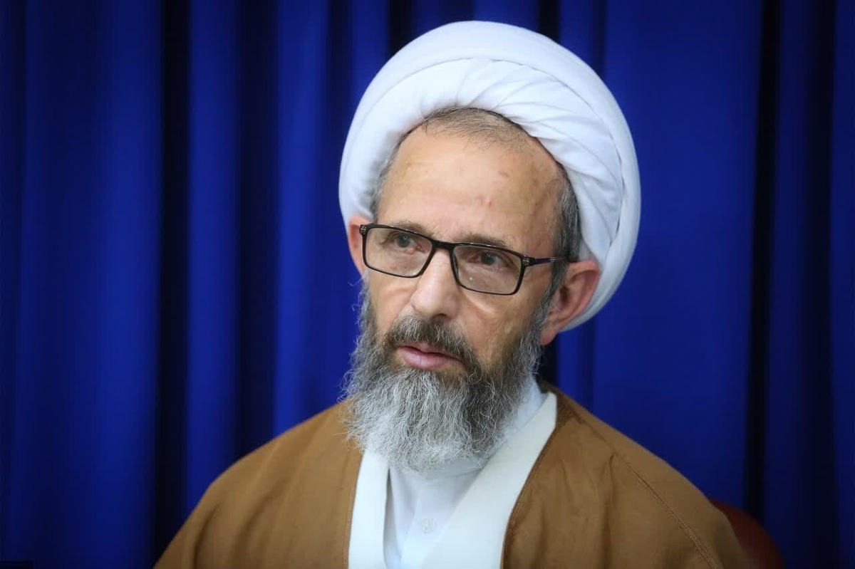 پذیرش مذاکره با دشمن آشکار، نشانه عدم باور به وعدههای الهی است