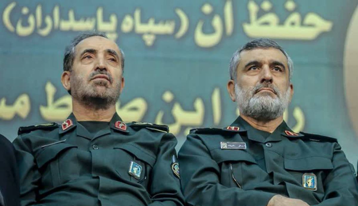 تکذیب روایت‌های جعلی از نحوه شهادت سرداران شادمانی و حاجی‌زاده