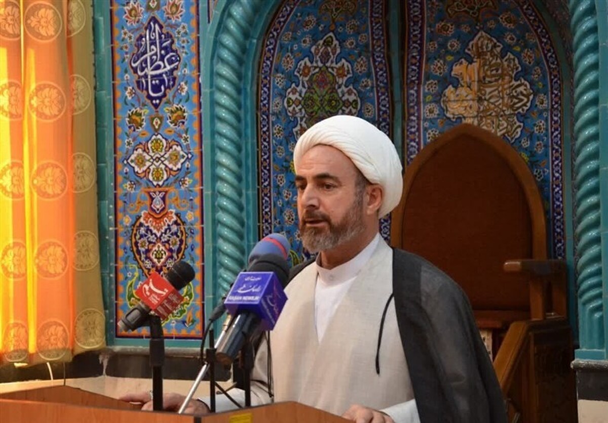 فعالان رسانهای باید در مقابل تبلیغات دشمن هوشیار باشند