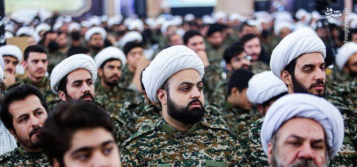 طلاب میدان را رها نمی‌کنند! / اجرای گشت‌های محله‌محور و ایست‌های بازرسی توسط بسیج طلاب عاشورا