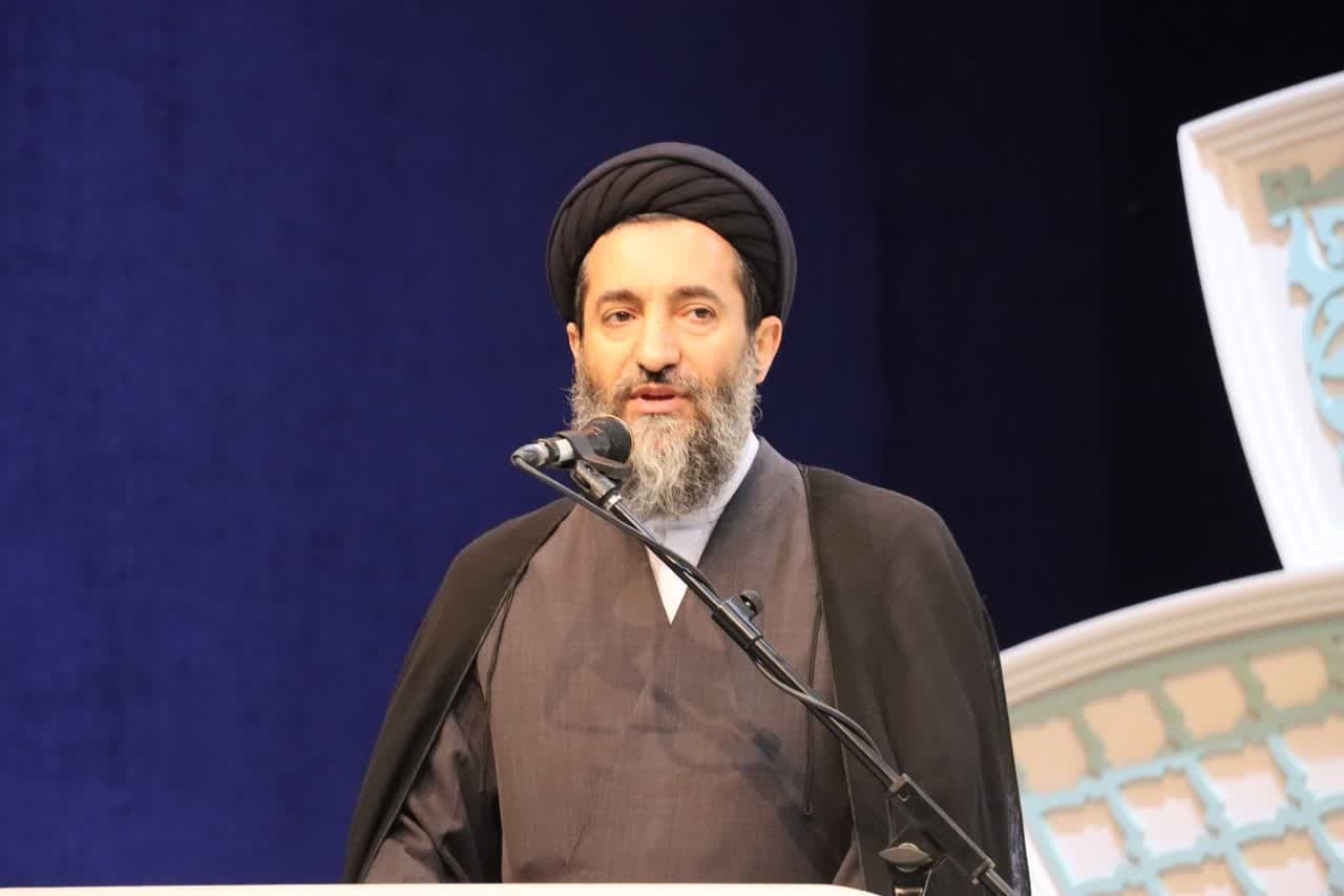 چهار هزار مبلغ در آذربایجان شرقی به میدان می‌آیند / نماینده ولی‌فقیه: منشور رهبری نقشه راه روحانیت است+ تصاویر