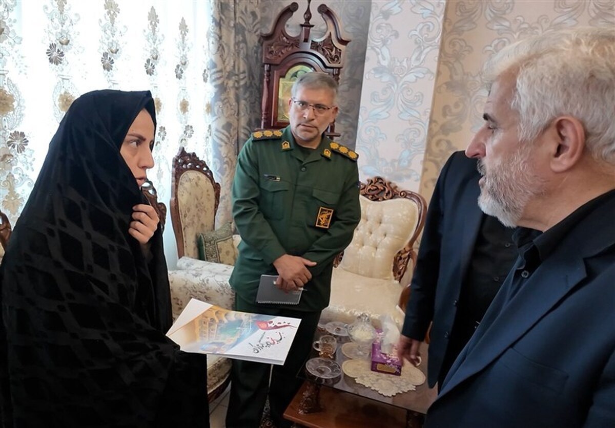عرض ارادت مسئولان به خانواده شهدای تهاجم رژیم صهیونیستی