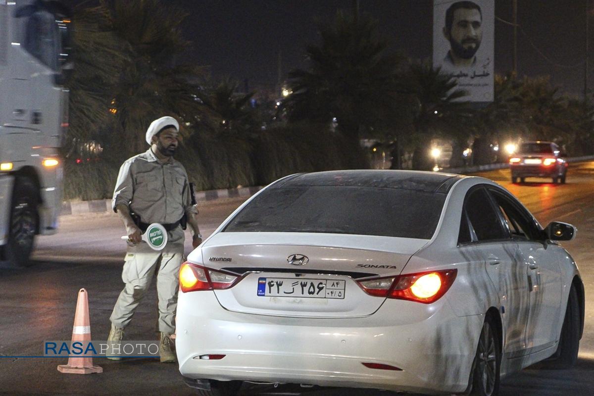 ایست بازرسی طلاب بسیجی در شیراز