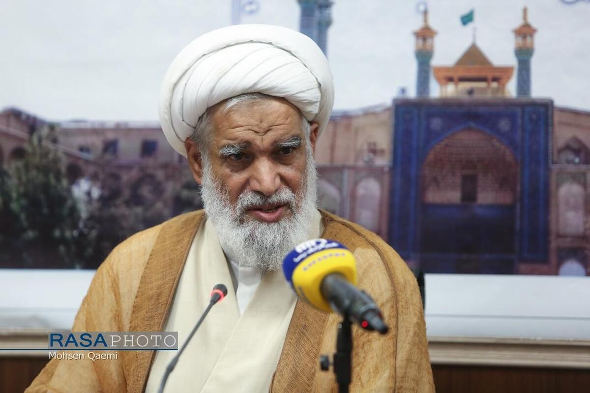 اهانت به رهبر انقلاب، محاربه با امام زمان است/ رمز پیروزی ملت ایران ولایت‌پذیری و فرهنگ عاشورایی است