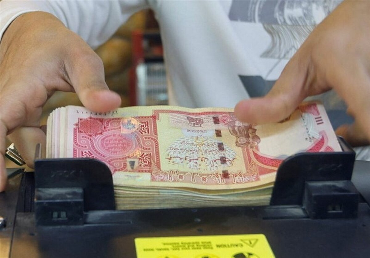 زائران اربعین نگران نباشند/ فروش ارز اربعین روز تعطیل متوقف نمیشود