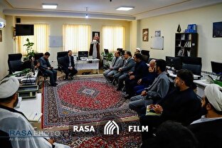 بازدید استاندار قم از خبرگزاری رسا در روز خبرنگار