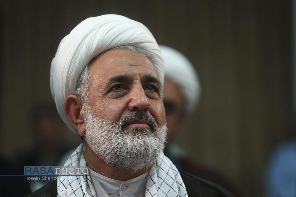 دستگاه دیپلماسی از حق تاریخی ایران در ماجرای زنگزور دفاع کند
