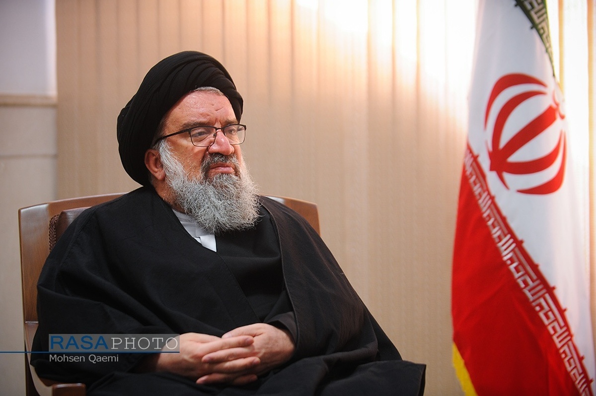 طوفان انتقادات به بیانیه جبهه اصلاحات/م