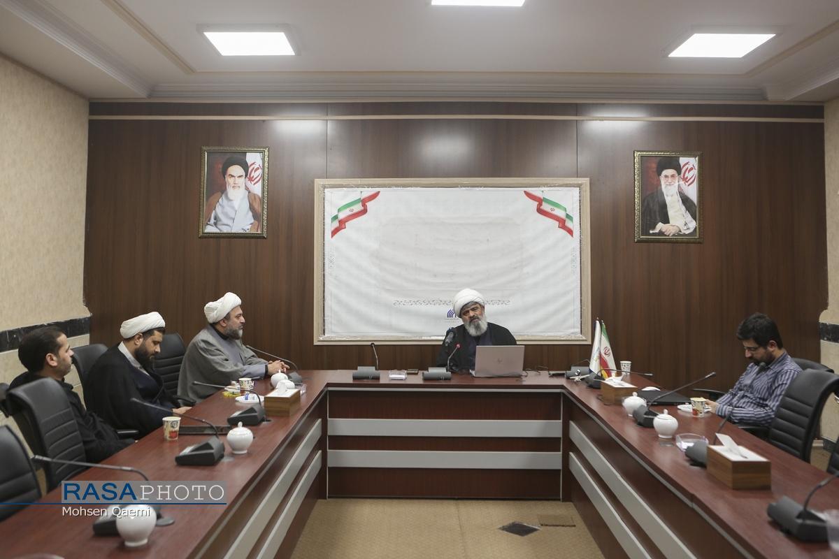 نشست وبیناری «نقش و عملکرد فرقهها در جنگ ۱۲ روزه» برگزار شد