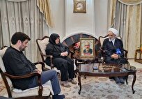 دیدار نماینده رهبر معظم انقلاب با خانواده شهید برجی