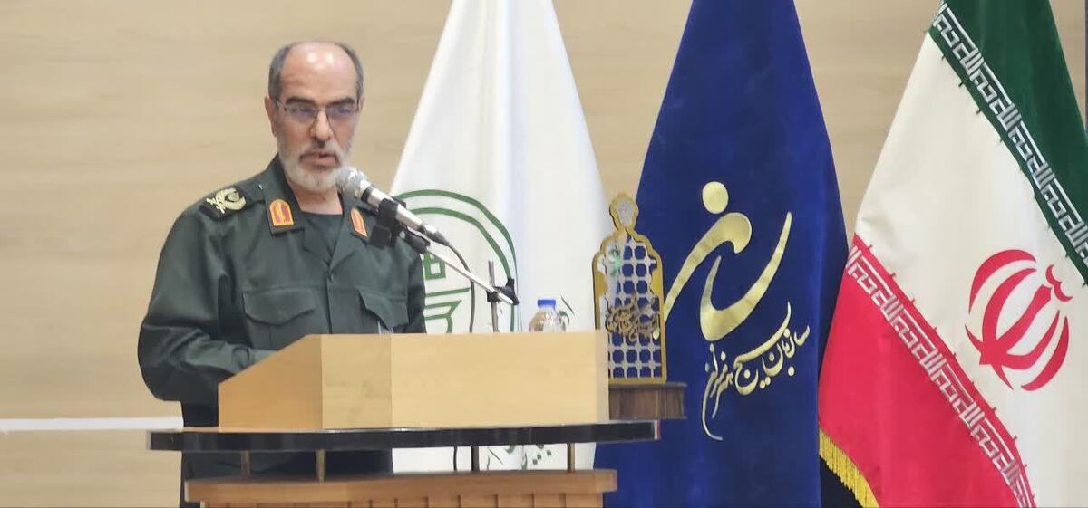 اختتامیه کنگره منطقه‌ای شعر محرم در تبریز برگزار شد