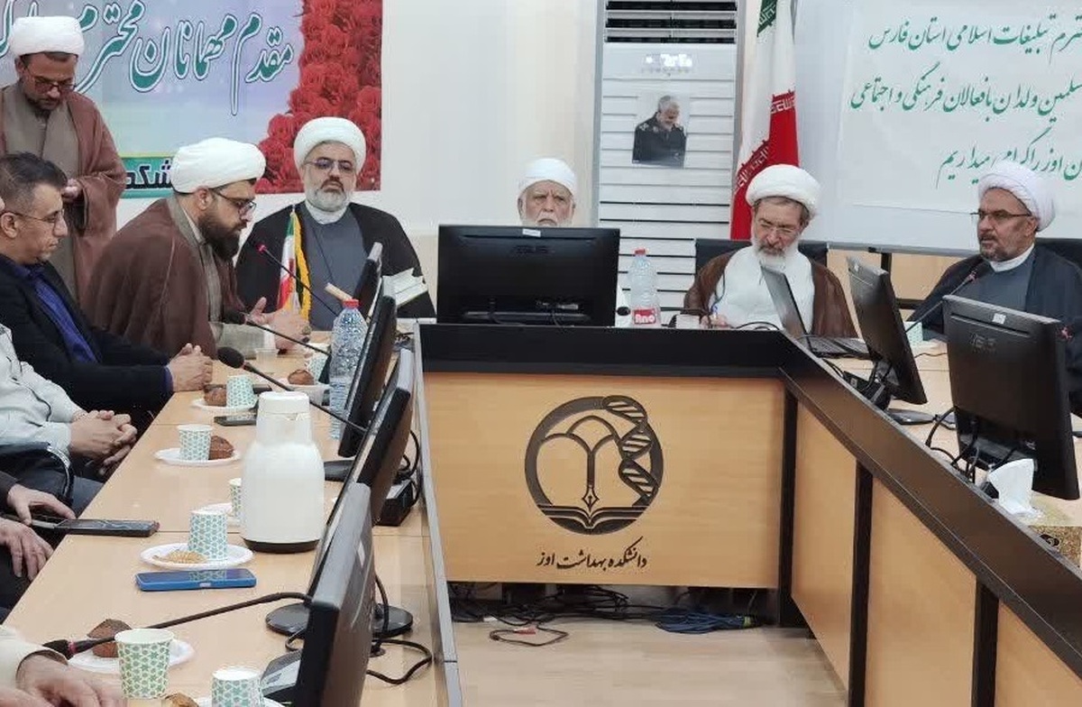 برگزاری نشست تبیینی مدیرکل تبلیغات اسلامی فارس با فعالان فرهنگی اوز