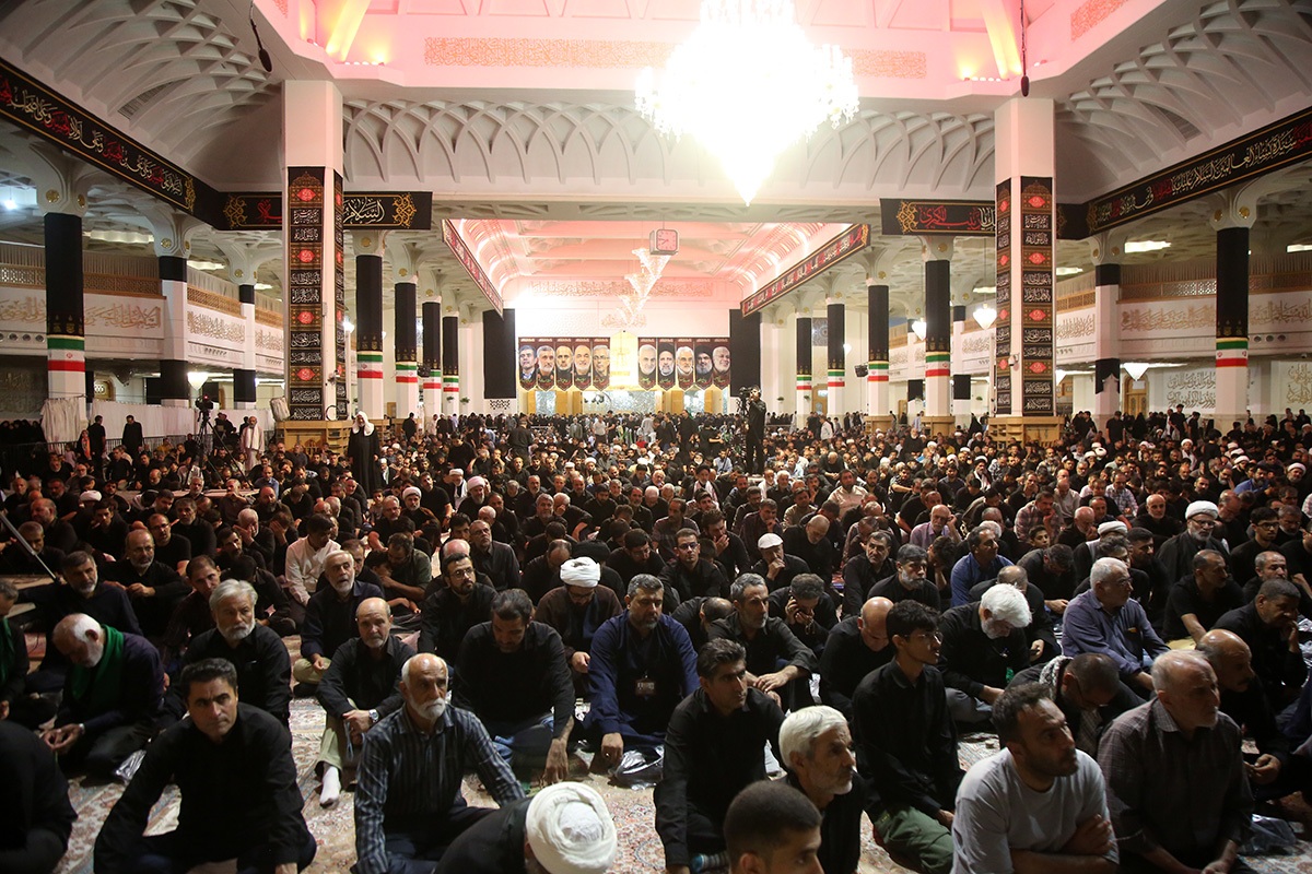 نجات امت اسلامی تنها در پرتو ولایت امام است