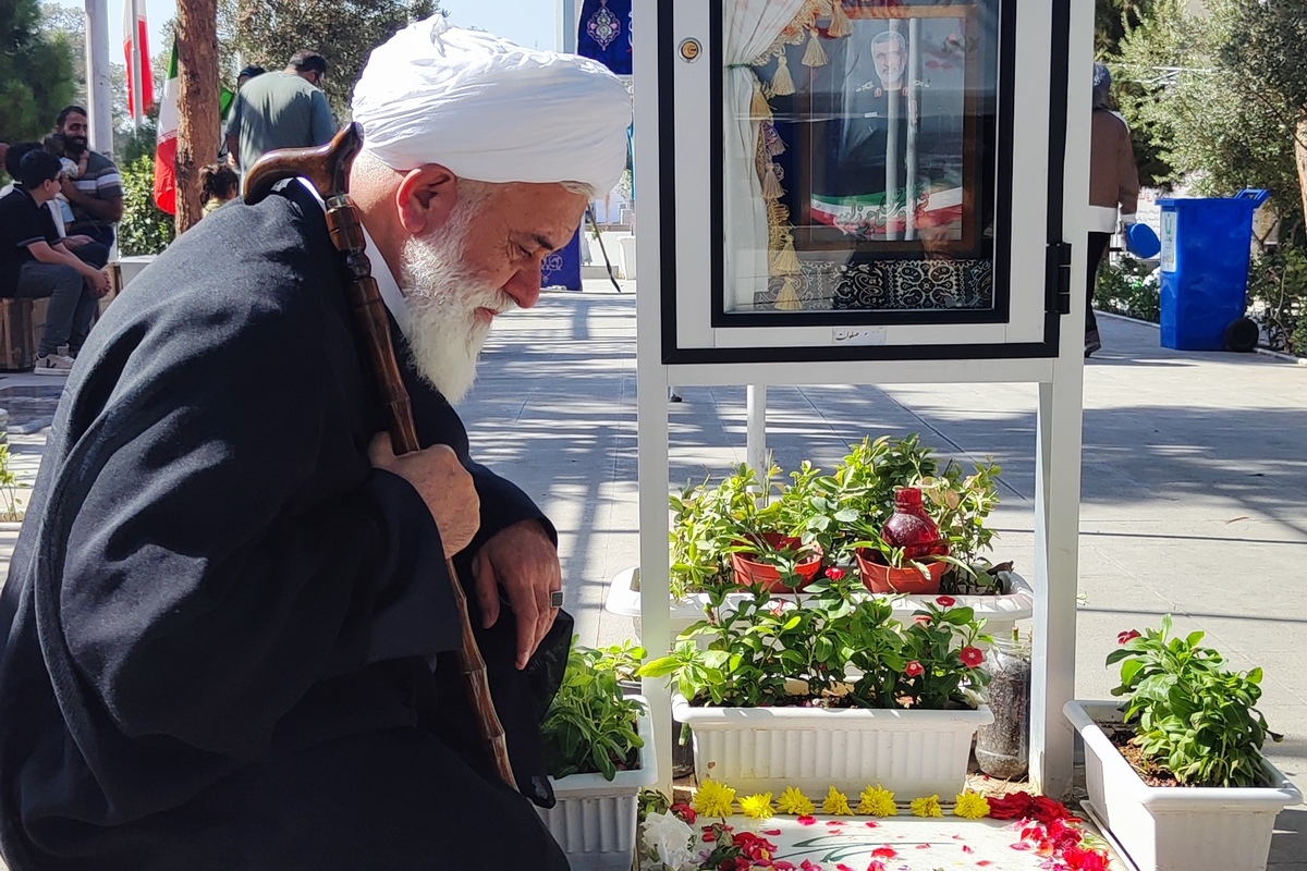 تجلیل از حماسهسازان جنگ تحمیلی ۱۲ روزه