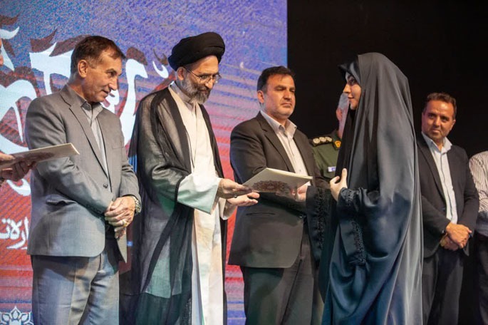 معرفی نفرات برتر چهارمین جشنواره تئاتر مردمی بچه‌های مسجد + گزارش تصویری