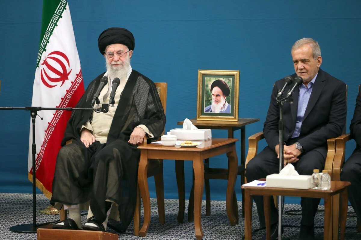 چرایی حمایت رهبر معظم انقلاب از دولت