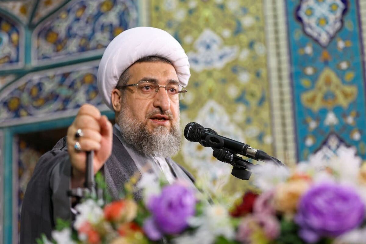 ایستادگی در برابر آمریکا و پایان صهیونیسم شرط امنیت منطقه
